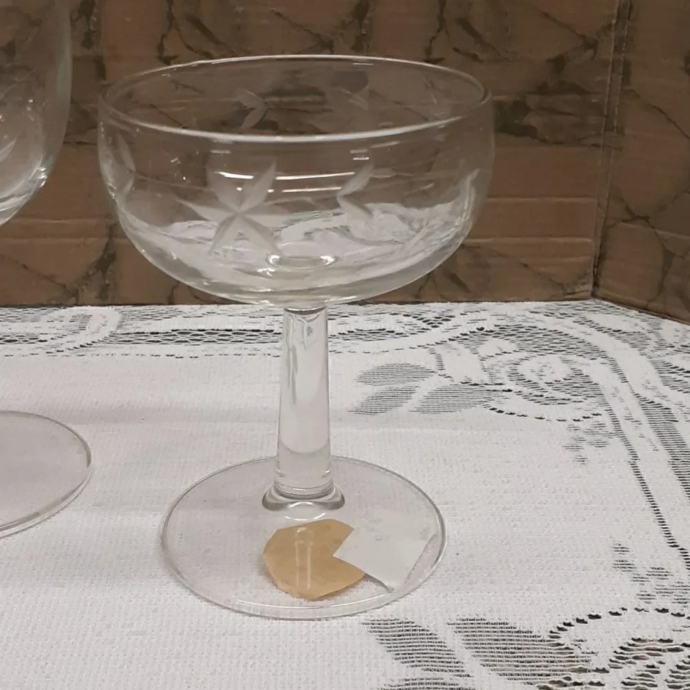 Glass decanter &‎ 3 pc MCM Starflower stemware collection,Vintage Etched Crystal